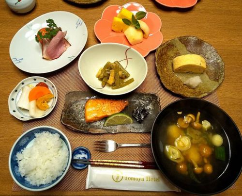 新潟魚沼、湯之谷温泉郷、大湯温泉友家ホテル、29回目の朝食