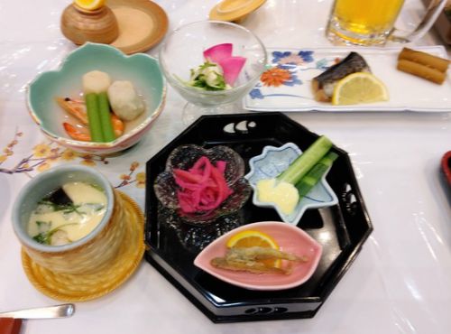 両神温泉国民宿舎両神荘(3)夕食 〔埼玉県秩父郡小鹿野町〕