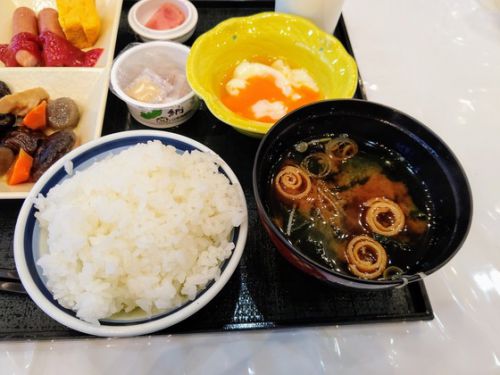 両神温泉国民宿舎両神荘(4)朝食とお部屋〔埼玉県秩父郡小鹿野町〕