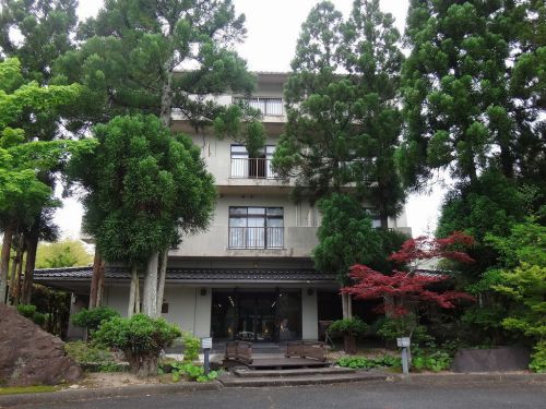 丹後の湯宿 ゑびすや ①木津温泉の閑静なお宿(外観と部屋)