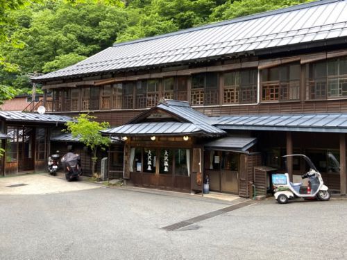 激渋♨️アル単の旅に戻る 大沢温泉 湯治屋(施設編) NO1017