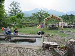 新潟県 池の平温泉「いもり池足湯」
