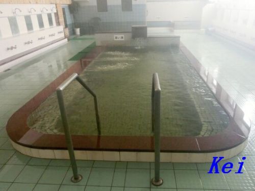上北さくら温泉(2)ぬる湯と熱い湯〔青森県上北郡東北町〕